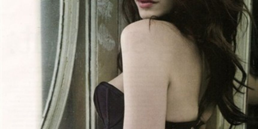 Anne Hathaway navukla korzet i snimila seksipilan editorijal (Index.hr) Anne Hathaway navukla korzet i snimila seksipilan editorijal (Index.hr)