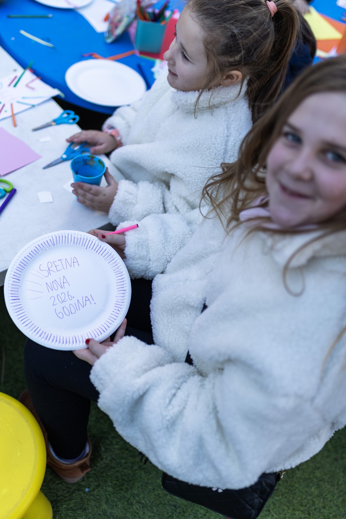Dječji doček Nove godine na Božićnom gramofonu