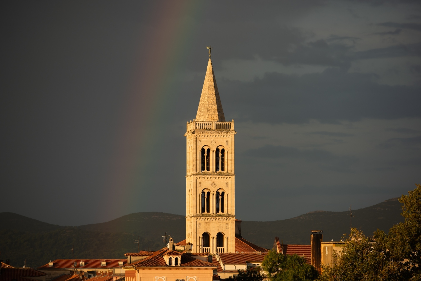 Duga nad Zadrom Duga nad Zadrom