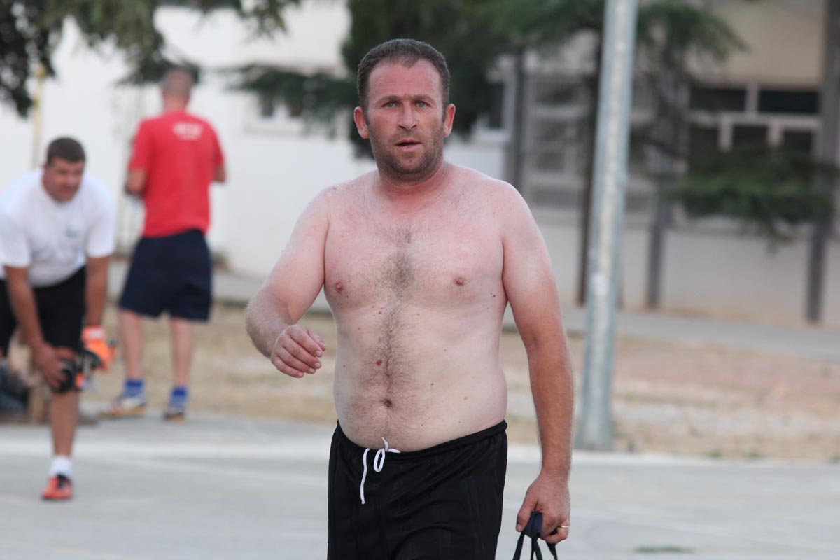 Na Stanovima se uz boćarski turnir održao i revijalni nogometni turnir. Osim prijavljenih ekipa, snage su ponovno odmjeravali liječnici Opće bolnice Zadar i predstavnici poglavarstva Grada Zadra. Na Stanovima se uz boćarski turnir održao i revijalni nogometni turnir. Osim prijavljenih ekipa, snage su ponovno odmjeravali liječnici Opće bolnice Zadar i predstavnici poglavarstva Grada Zadra.