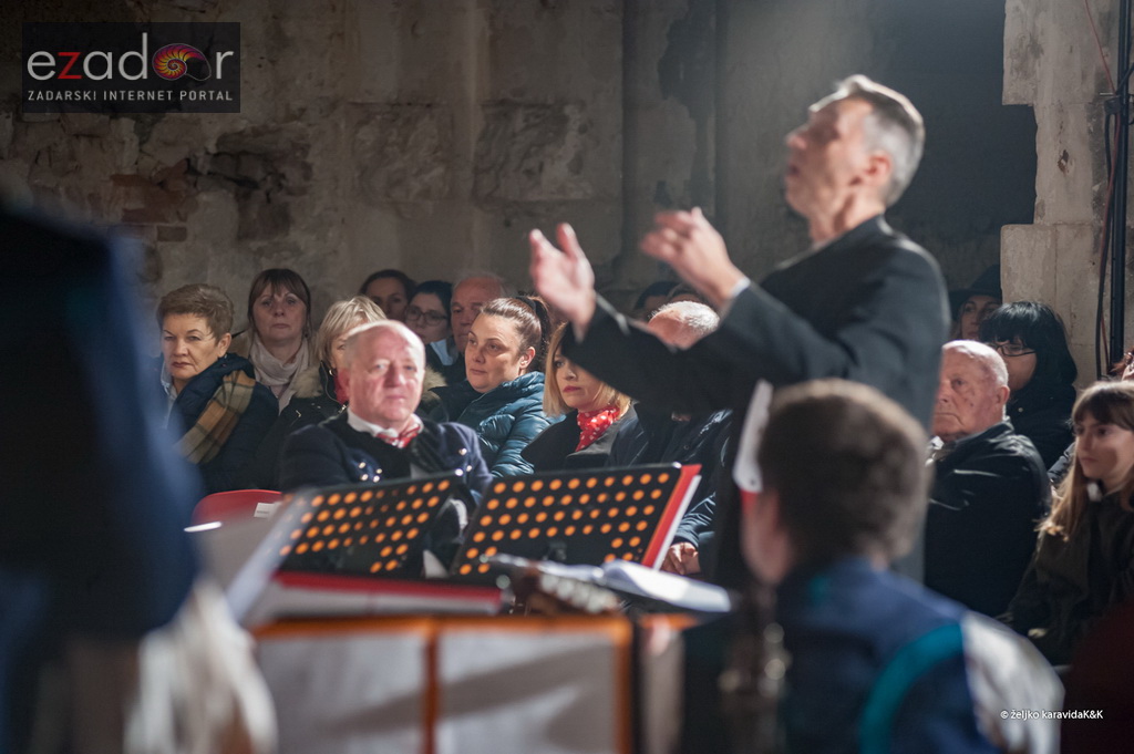 Adventski koncert ansambla Lado u prepunoj u crkvi sv. Nikole Adventski koncert ansambla Lado u prepunoj u crkvi sv. Nikole