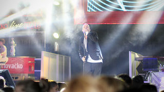 Karlovačko live 2012: Tony Cetinski na Višnjiku (foto:Saša Čuka) Karlovačko live 2012: Tony Cetinski na Višnjiku (foto:Saša Čuka)