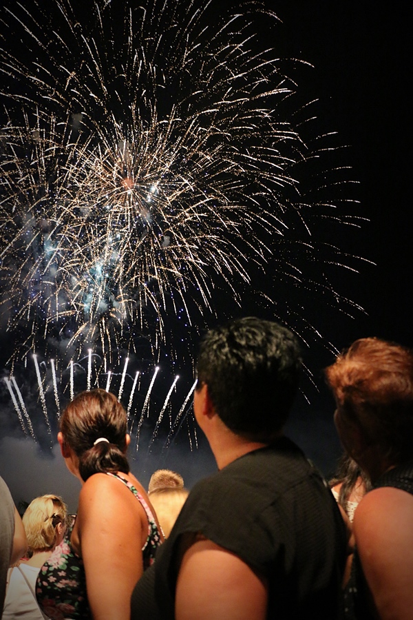 Dan Općine Vir proslavljen uz spektakularni koncert Prljavog Kazališta i vatromet Dan Općine Vir proslavljen uz spektakularni koncert Prljavog Kazališta i vatromet
