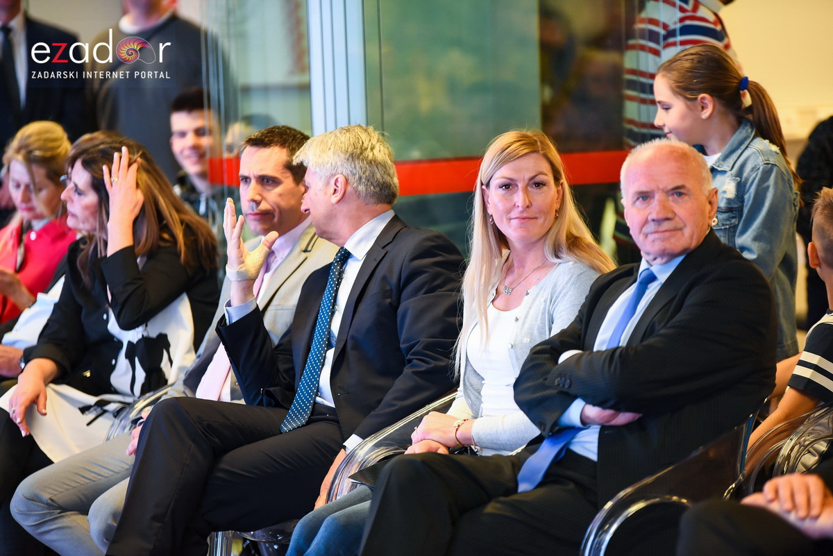 Na Višnjiku održana javna radionica “Zdravstveno usmjerena tjelesna aktivnost učenika” (ZUTA) Na Višnjiku održana javna radionica “Zdravstveno usmjerena tjelesna aktivnost učenika” (ZUTA)