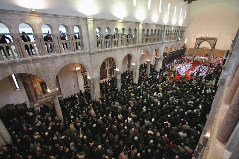 Posljednji ispraćaj nadbiskupa Ivana Prenđe (foto: Marin Gospić)