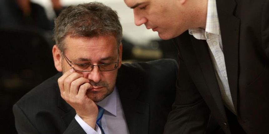 Šefovi s HRT-a pustili su novinare da rade za Vidoševića, foto: pixsell.hr