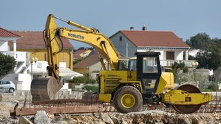 Vandali napravili veliku štetu na gradilištu obalnog zida u Petrčanima