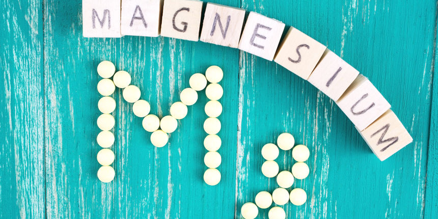 Magnezij – pomaže mišićima i živcima, regulira krvni tlak i razinu šećera u krvi. Ima ga u smeđoj riži, sezamu, avokadu, slanutku. Magnezij – pomaže mišićima i živcima, regulira krvni tlak i razinu šećera u krvi. Ima ga u smeđoj riži, sezamu, avokadu, slanutku.