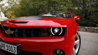 Zadar, 091111.
U Zadru je danas zapocelo predstavljanje novog Chevroletovog automobila Camaro. Novi model Chevroleta privukao je veliki broj novinara iz inozemstva koji ce ovih dana vrsiti testiranje Camara.
Foto: Jure Miskovic / CROPIX Zadar, 091111.
U Zadru je danas zapocelo predstavljanje novog Chevroletovog automobila Camaro. Novi model Chevroleta privukao je veliki broj novinara iz inozemstva koji ce ovih dana vrsiti testiranje Camara.
Foto: Jure Miskovic / CROPIX