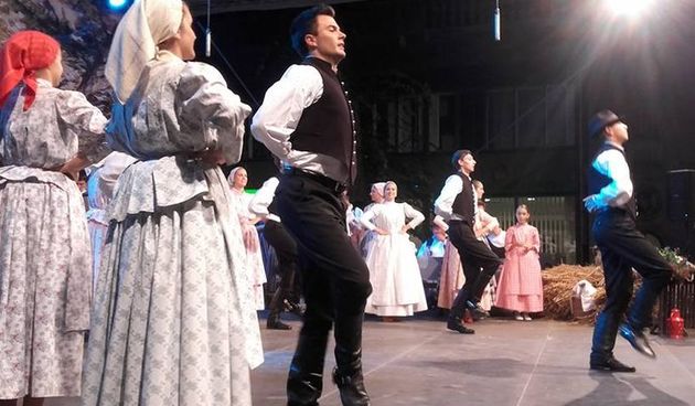 Folklorni nastup Hrvatskog kulturnog centra iz Subotice