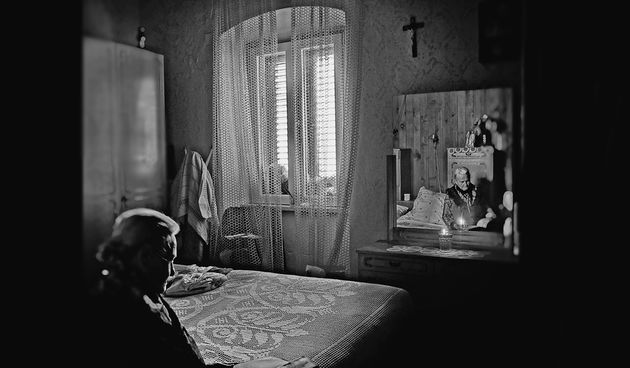 Fotografija “Guardian of tradition” Tihomira Franova na 34. FIAP bijenalu crno-bijele fotografije u Južnoj Africi