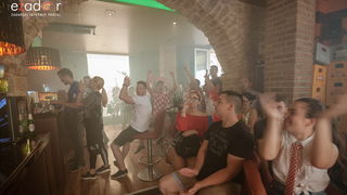 Navijačko ludilo u Zadru za vrijeme i nakon finala Svjetskog prvenstva Navijačko ludilo u Zadru za vrijeme i nakon finala Svjetskog prvenstva