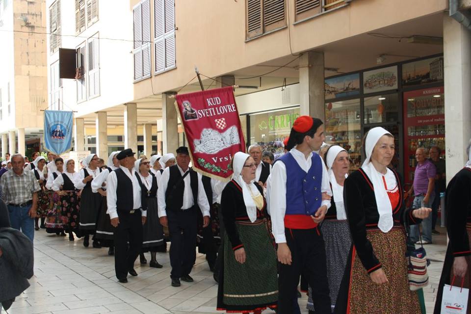 smotra folklora; etno dani