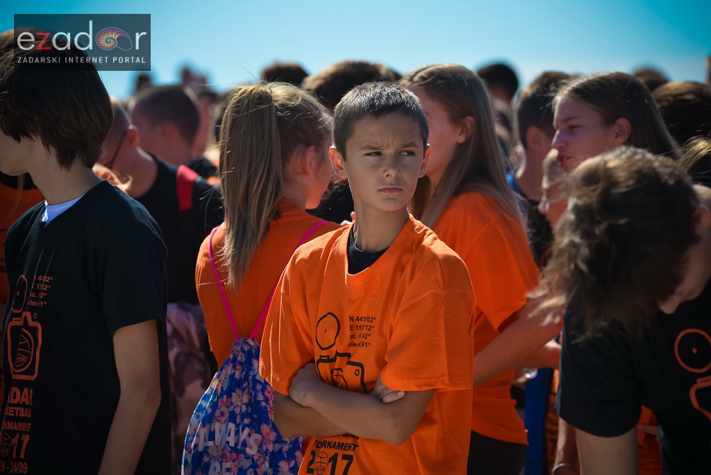 #ZDBT2017: Snimanje Milenijske fotografije košarkaške lopte na Pozdravu suncu #ZDBT2017: Snimanje Milenijske fotografije košarkaške lopte na Pozdravu suncu