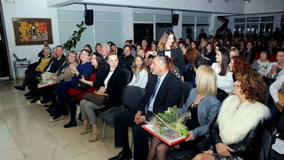 OŠ Smiljevac: Obilježena 50. godina Deklaracije o nazivu i položaju hrvatskoga jezika OŠ Smiljevac: Obilježena 50. godina Deklaracije o nazivu i položaju hrvatskoga jezika