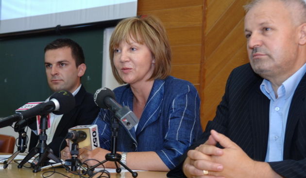 Zadar, 180909. Djurdja Adlesic podpredsjednica sabora i predsjednica HSLS- a danas je u omladinskom hostelu u Zadru otvorila ljetnu akademiju mladih HSLS- a. Cilj  Akademije jest da mladi HSLS- a, na dvodnevnom seminaru usvoje osnovna znanja komunikacijsk