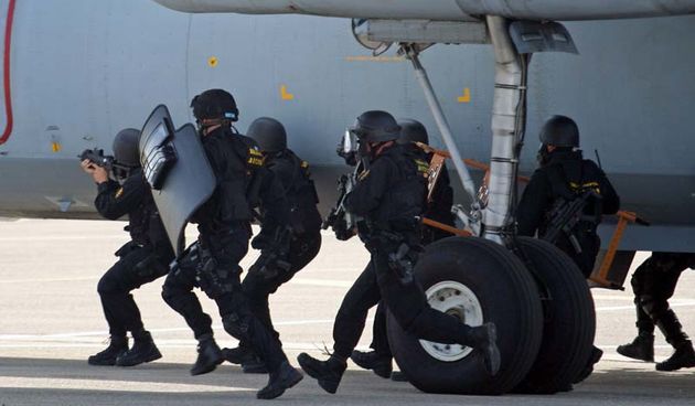 idassa 2007. – nato, vojna vjezba, spasavanje civila iz otetog zrakoplova
22.05.07.