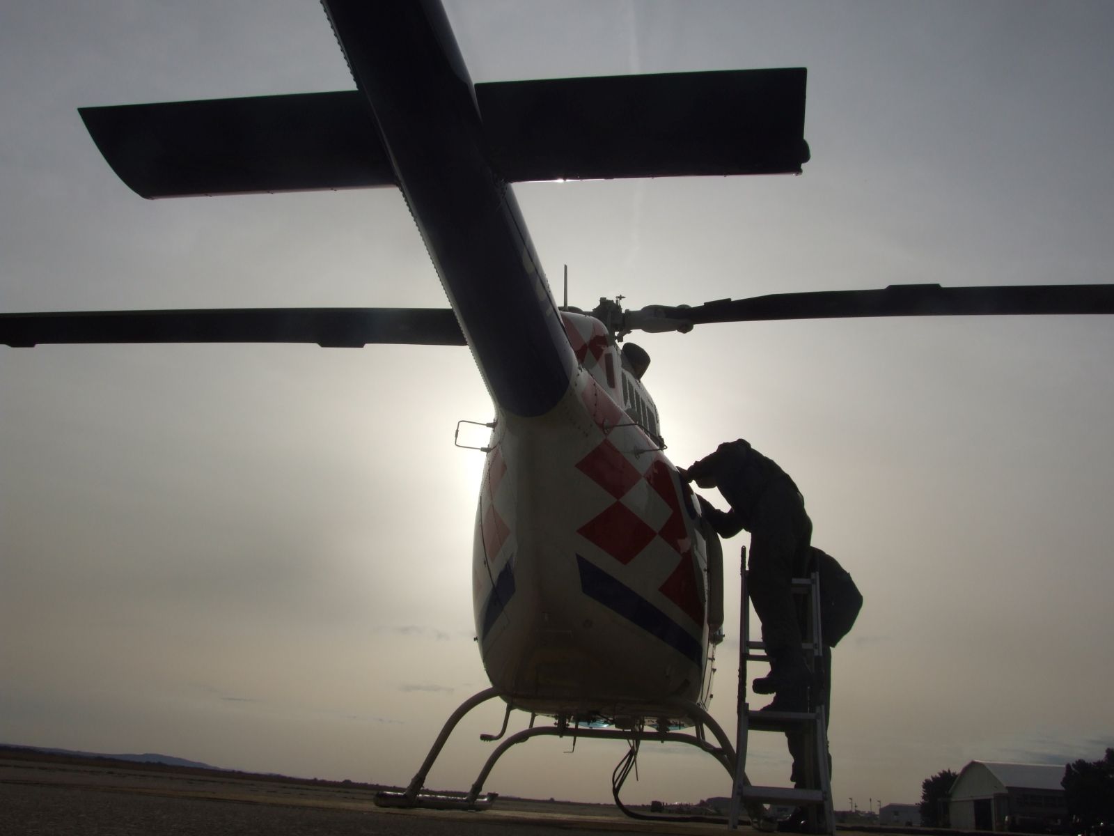 Zemunik: Započela obuka pilota u helikopteru Zemunik: Započela obuka pilota u helikopteru