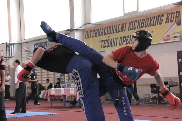 Kickbokseri KBK Benkovac nastupili u Tesnju (BIH), Foto: Sasa Cuka
