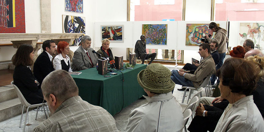 OLYMPUS DIGITAL CAMERA OLYMPUS DIGITAL CAMERA