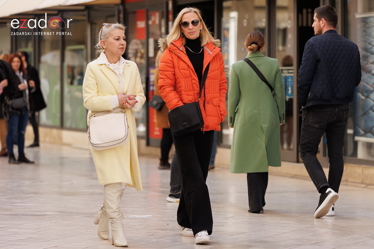 Đir po gradu, subotnja špica 19. ožujka 2022. Đir po gradu, subotnja špica 19. ožujka 2022.