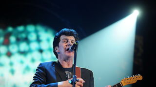 Split, 271111.
Spaladium Arena.
Veceras su u Spaladium areni pred oko 4000 posjetitelja nastupili Momcilo Bajagic Bajaga (u prvom dijelu) i Jelena Rozga (u drugom dijelu). Koncert je organizirala Karlovacka pivovara.
Na slici: Momcilo Bajagic Bajaga
Foto: