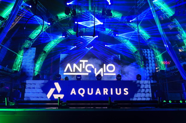 Ludi Party @ Aquarius klub Zrće 9. srpnja 2016. Foto: Goran Telak Ludi Party @ Aquarius klub Zrće 9. srpnja 2016. Foto: Goran Telak