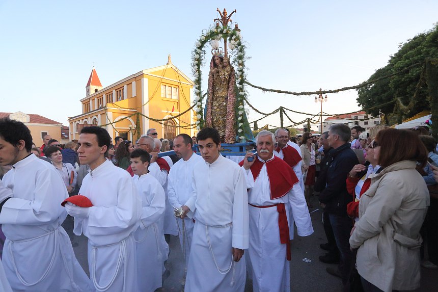 Svečanost proslave blagdana Gospe Loretske, foto-L. Banić Svečanost proslave blagdana Gospe Loretske, foto-L. Banić