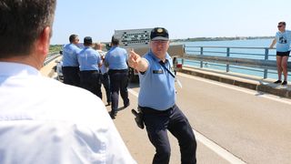 Privođenje Kristijana Kapovića, načelnika općine Vir