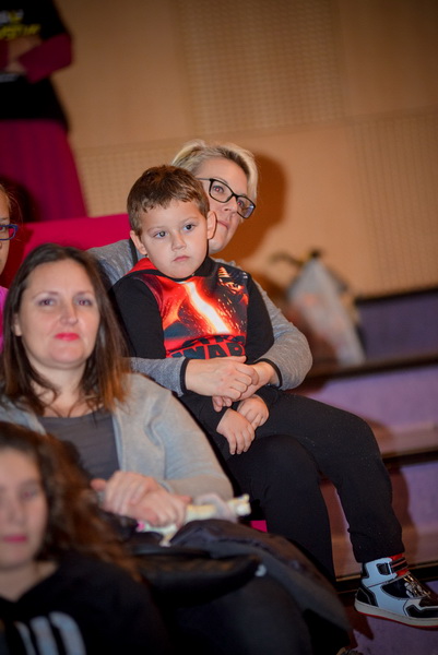 Image 381133 (auto) Image 381133 (auto)