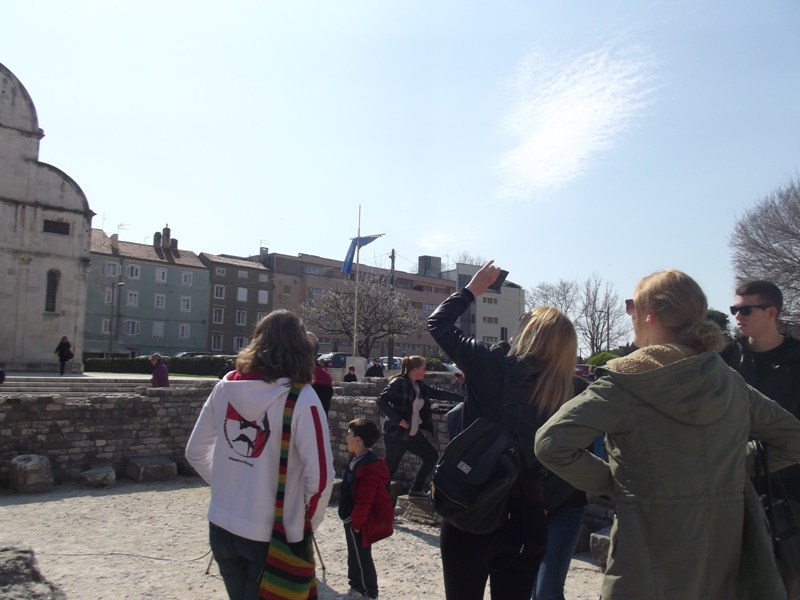 Promatranje pomrčine Sunca na Forumu Promatranje pomrčine Sunca na Forumu