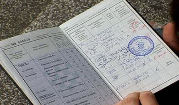 Indeks, studenti, foto: mojevijesti.ba