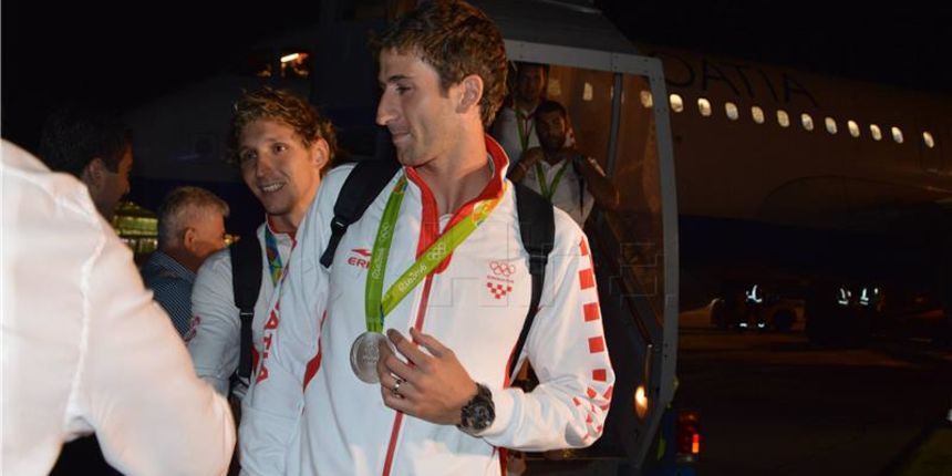 Doček hrvatskih vaterpolista, foto: Hina Doček hrvatskih vaterpolista, foto: Hina