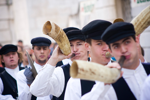 Sajam “Eko etno” najavljen svečanom povorkom (foto:Saša Čuka) Sajam “Eko etno” najavljen svečanom povorkom (foto:Saša Čuka)