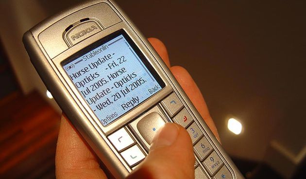 SMS poruka (Foto: stableonline.com)