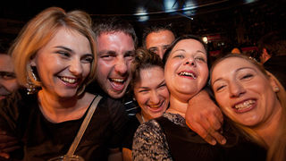 Karlovacko live: Halid Beslic i Crvena jabuka u dvorani Kresimir Cosic u Zadru, Foto: Leo Banic Karlovacko live: Halid Beslic i Crvena jabuka u dvorani Kresimir Cosic u Zadru, Foto: Leo Banic