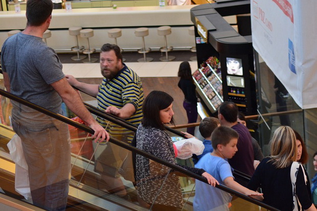 Supernova: Večer super popusta 17. svibnja 2014. Foto: Iva Perinčić Supernova: Večer super popusta 17. svibnja 2014. Foto: Iva Perinčić