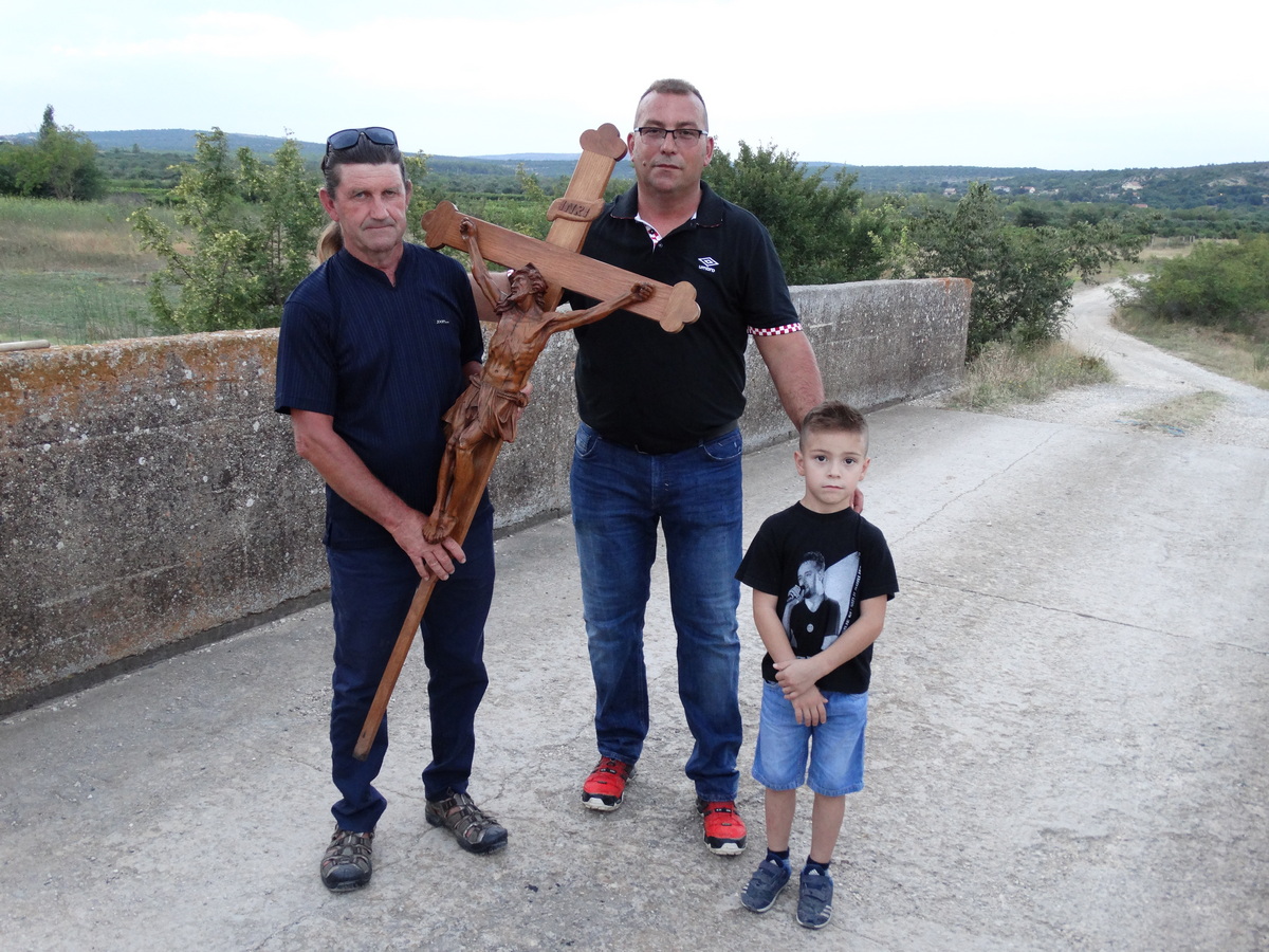 Molitvena hodnja “Koracima nade u istinu”, tradicija koja ne blijedi Molitvena hodnja “Koracima nade u istinu”, tradicija koja ne blijedi