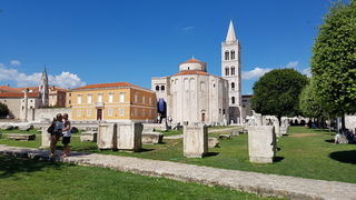 Đir uz more 19. srpnja 2016. – Uvala Draženica, kupalište Jadran, Moprske orgulje i Pozdrav suncu, zadarska riva… Foto: Mladen Malik Đir uz more 19. srpnja 2016. – Uvala Draženica, kupalište Jadran, Moprske orgulje i Pozdrav suncu, zadarska riva… Foto: Mladen Malik