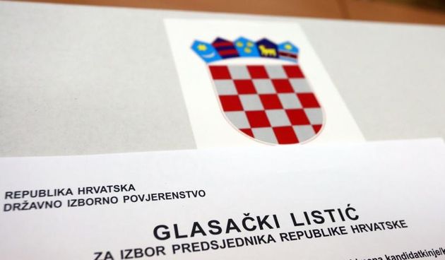 Sibenik – Otvorena su biralista u Republici Hrvatskoj na kojima ce biraci po sesti put odlucivati tko ce od cetvero kandidata iducih pet godina biti na celu drzave. Photo: Dusko Jaramaz/PIXSELL