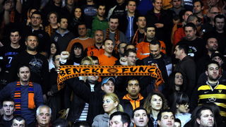 Sibenik ,170213.
Dvorana Baldekin 
Derbi utakmica izmedju GKK Sibenik i Sonik Puntamika Zadar za prvaka A2 Hrvatske kosarkaske lige Jug.
Na slici: slavlje nakon pobjede Sibenika.
Foto: Niksa Stipanicev / CROPIX