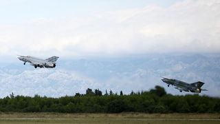 MIG 21 koji se srušio kod Velike Gorice, Foto: Filip Brala/PIXSELL MIG 21 koji se srušio kod Velike Gorice, Foto: Filip Brala/PIXSELL