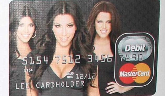 Kardashian ( foto kardshiankredit.com)