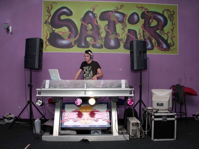 DJ Andrologic u klubu Satir 26. lipnja 2010.