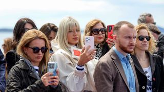 Ekološka manifestacija “Uz more, za more: zelena misija za održivu budućnost Hrvatske” održala se danas na plivarici Škoda koja je jutros u 11 sati isplovila iz zadarske luke Gaženica prema Ugljanu gdje će se provela akcija izvlačenja odbačenih ribarskih Ekološka manifestacija “Uz more, za more: zelena misija za održivu budućnost Hrvatske” održala se danas na plivarici Škoda koja je jutros u 11 sati isplovila iz zadarske luke Gaženica prema Ugljanu gdje će se provela akcija izvlačenja odbačenih ribarskih