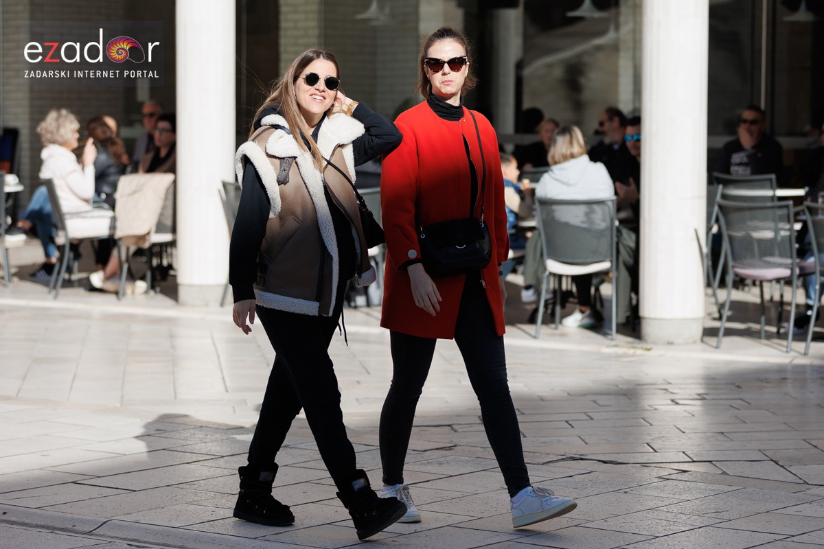 Đir po gradu, subotnja špica 18. studenog 2023. Đir po gradu, subotnja špica 18. studenog 2023.