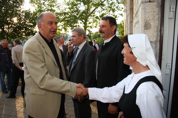 Predizborni skup HDZ-a u Sukosanu