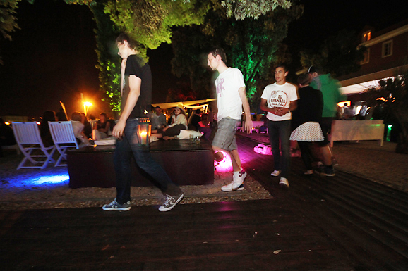 Image 953323 (auto) Image 953323 (auto)