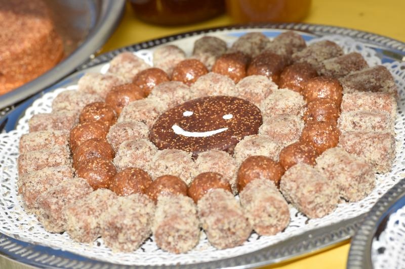 U sklopu 9. Festivala smokve na Trgu pet bunara održava se sajam smokava na kojem proizvođači i prerađivači izlažu i prodaju svoje artikle. Photo: Dino Stanin/PIXSELL U sklopu 9. Festivala smokve na Trgu pet bunara održava se sajam smokava na kojem proizvođači i prerađivači izlažu i prodaju svoje artikle. Photo: Dino Stanin/PIXSELL