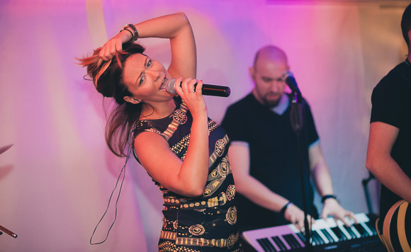 Ana Nikolić @ Hitch bar, 2.5.2015. (Foto: Ivan Toman)